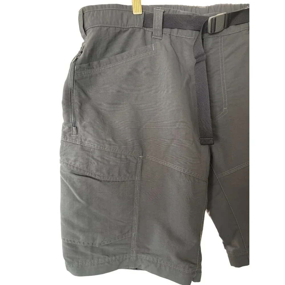 The North Face Mens Size‎ XL Paramount Peak II Shorts Black Hiking Camping Cargo